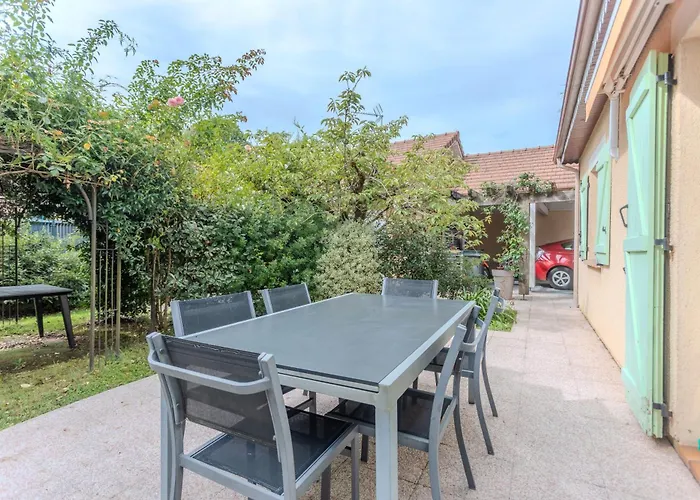 Le Pesquit - D'hotes Nocleg ze śniadaniem *